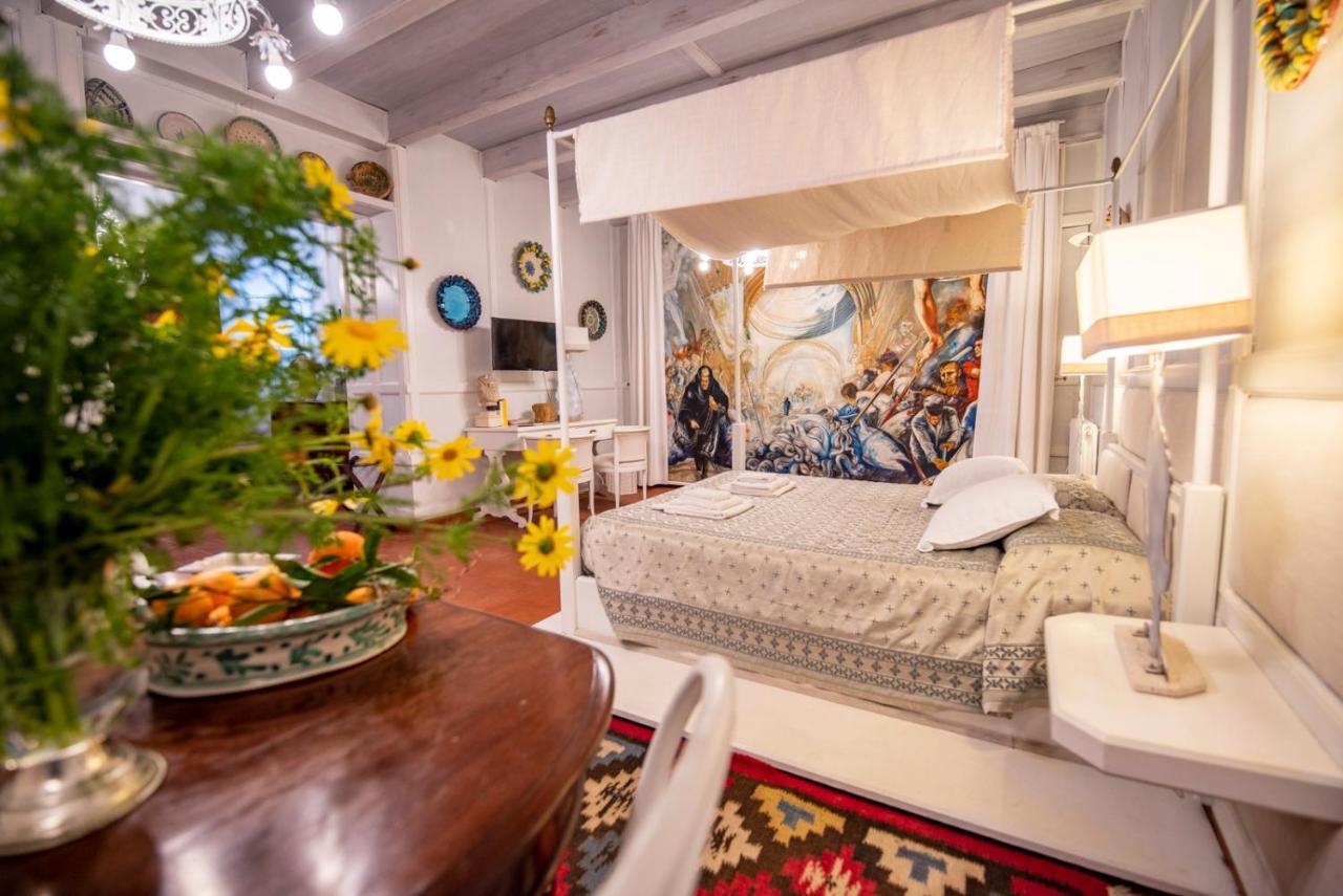 Maniace Apartment