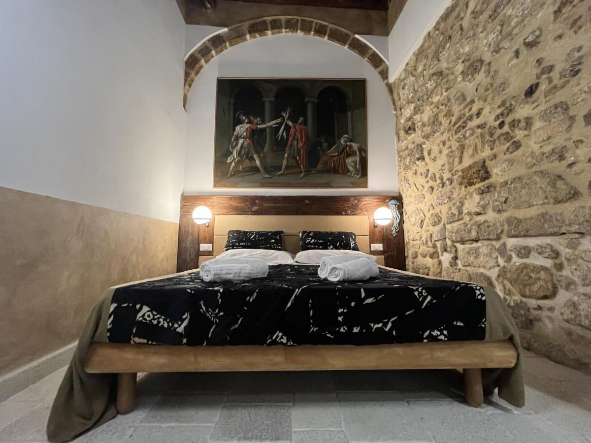 Apartment Maniace Syracuse